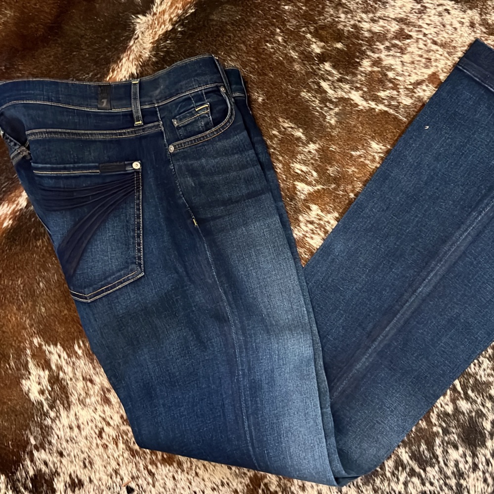 7 For All Mankind Dojo, 7FAMK